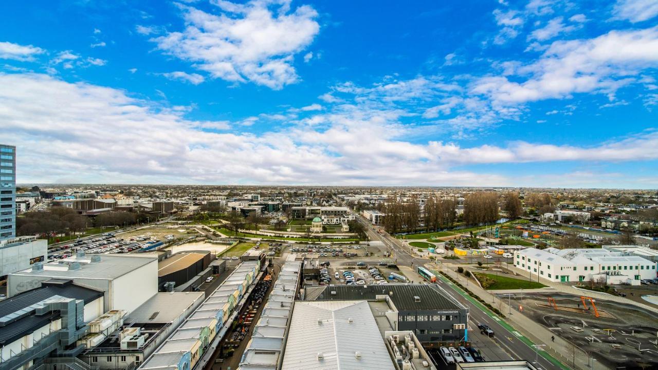 Central City View With Free Valet Parking 크라이스트처치 외부 사진
