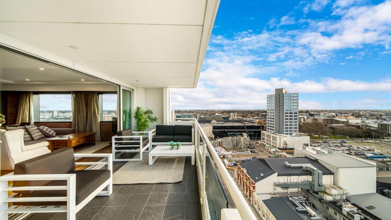 Central City View With Free Valet Parking 크라이스트처치 외부 사진