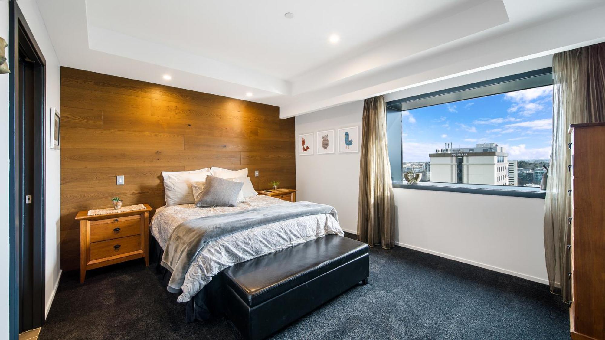 Central City View With Free Valet Parking 크라이스트처치 외부 사진